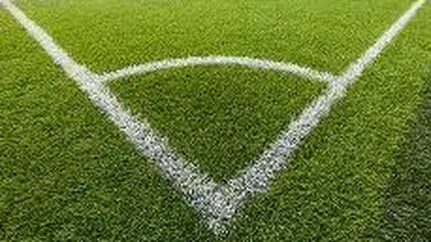 武磊调侃游戏内形象：何时能拥有真面目？